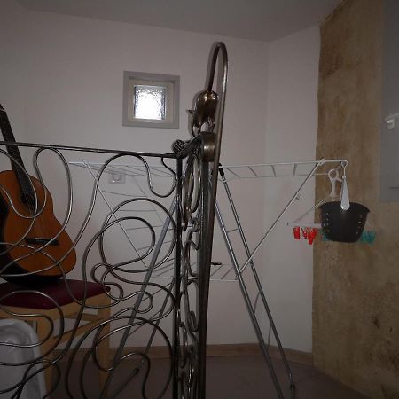 Apartament Montcalm Climatise En Plein Ecusson Montpellier Zewnętrze zdjęcie