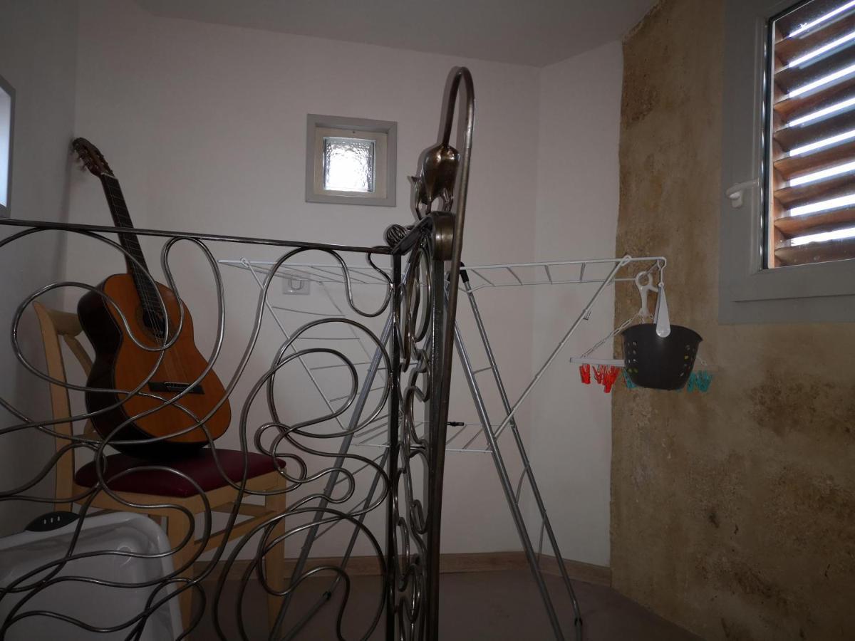 Apartament Montcalm Climatise En Plein Ecusson Montpellier Zewnętrze zdjęcie