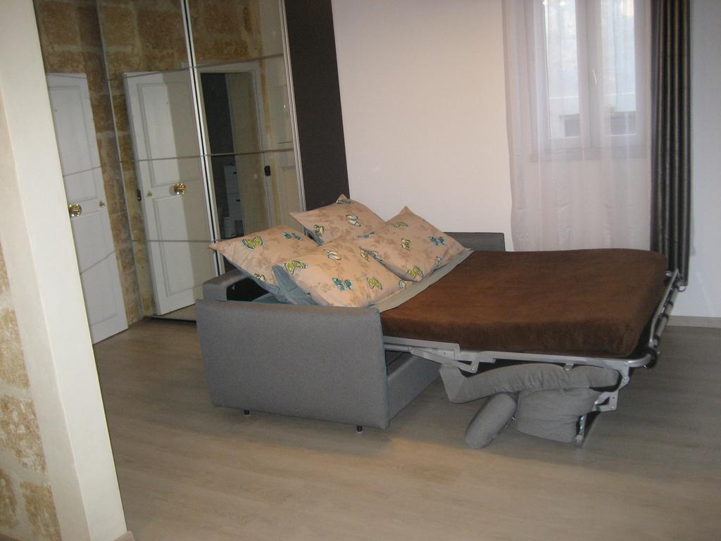 Apartament Montcalm Climatise En Plein Ecusson Montpellier Zewnętrze zdjęcie
