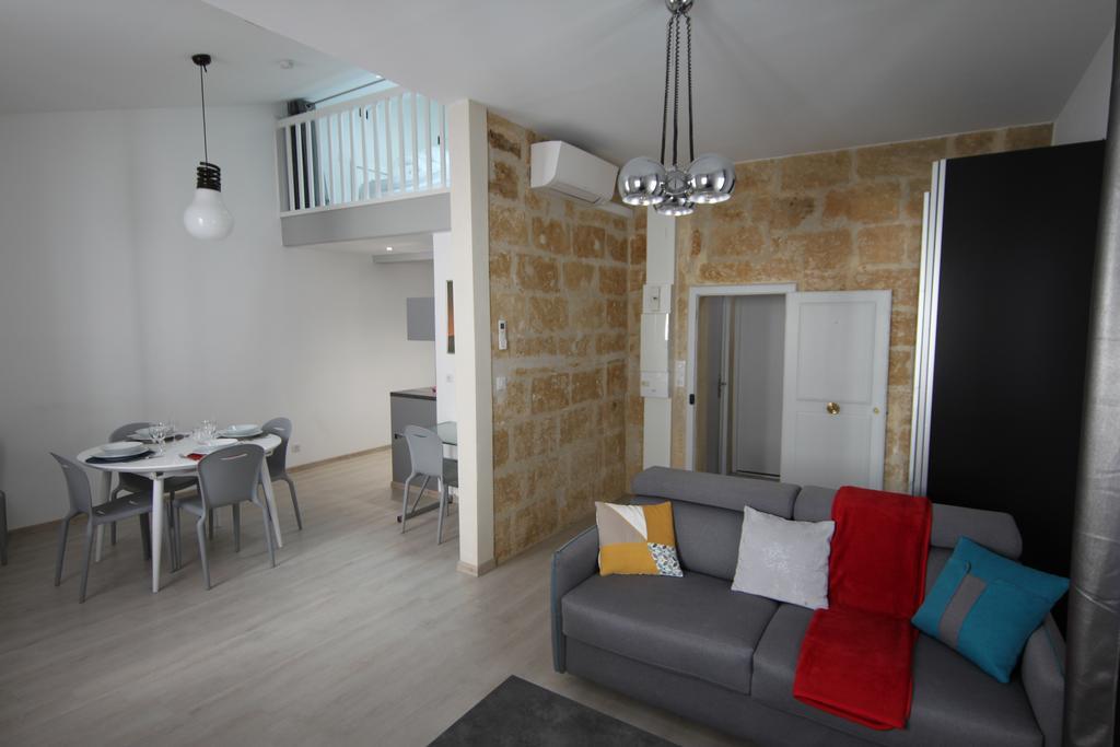 Apartament Montcalm Climatise En Plein Ecusson Montpellier Zewnętrze zdjęcie